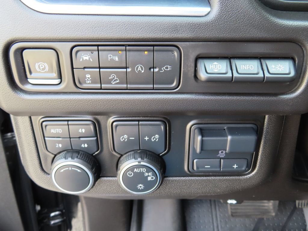 2021 Chevrolet Tahoe Premier - Photo 12