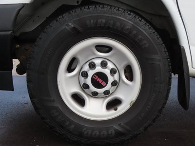 2023 GMC Savana Cargo 2500 Work Van