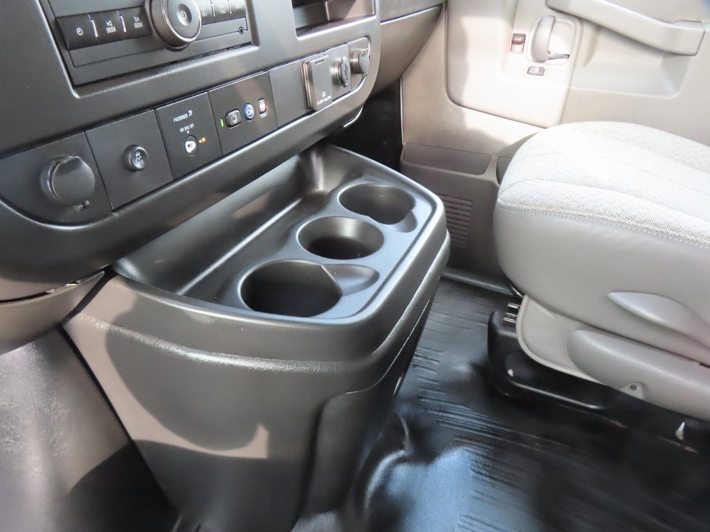 2023 GMC Savana Cargo 2500 Work Van