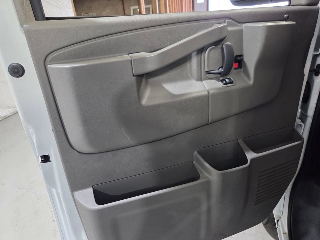 2024 GMC Savana Cargo 2500 Work Van