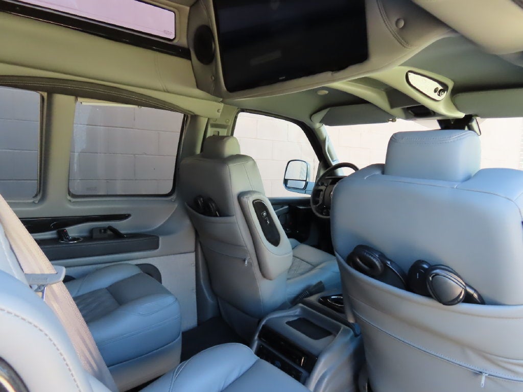 2024 GMC Savana Cargo 2500 Work Van