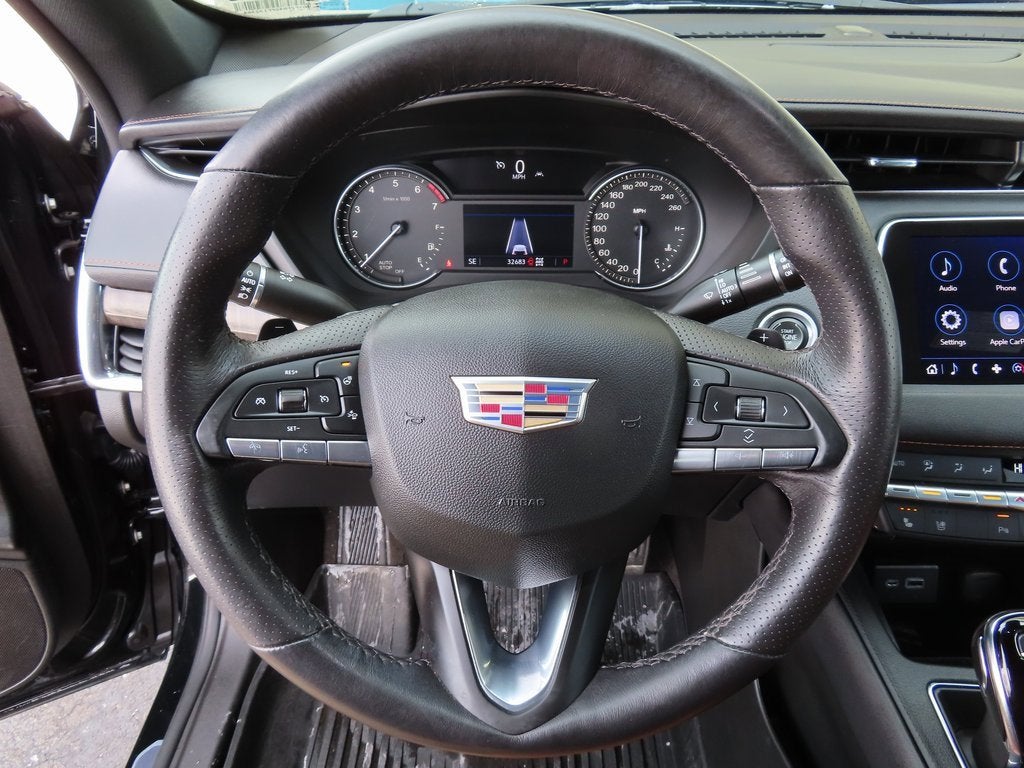 2023 Cadillac XT4 Sport