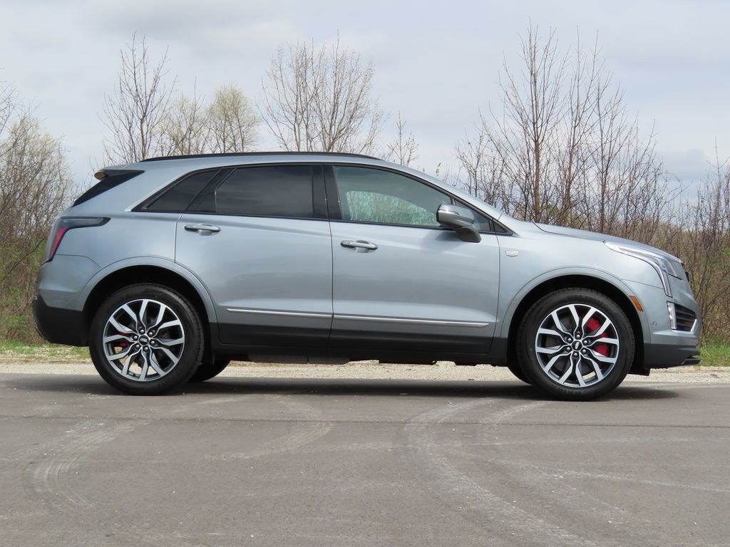 2024 Cadillac XT5 Sport