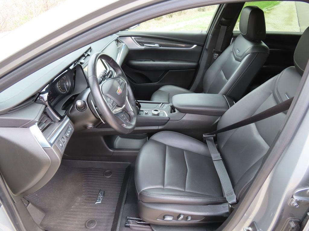 2024 Cadillac XT5 Sport