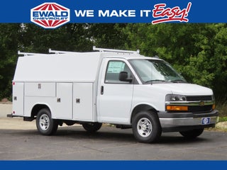 2025 Chevrolet Express Cutaway 3500 1WT
