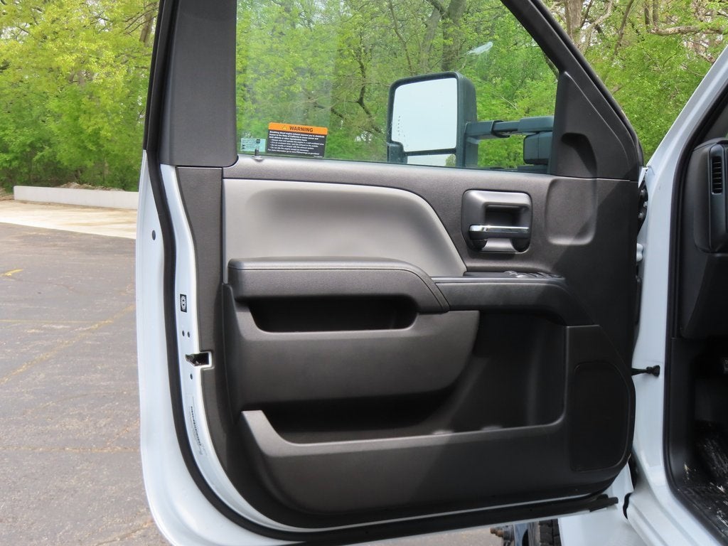 2024 Chevrolet Silverado 5500 HD Work Truck