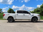 2017 Nissan TITAN PRO-4X