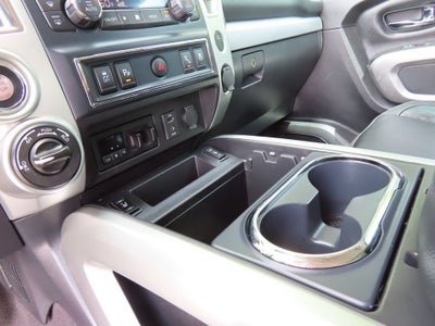 2017 Nissan TITAN PRO-4X