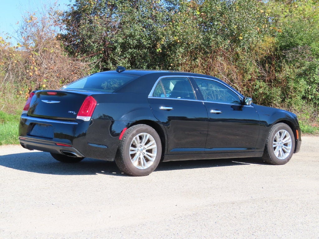 2015 Chrysler 300 300C