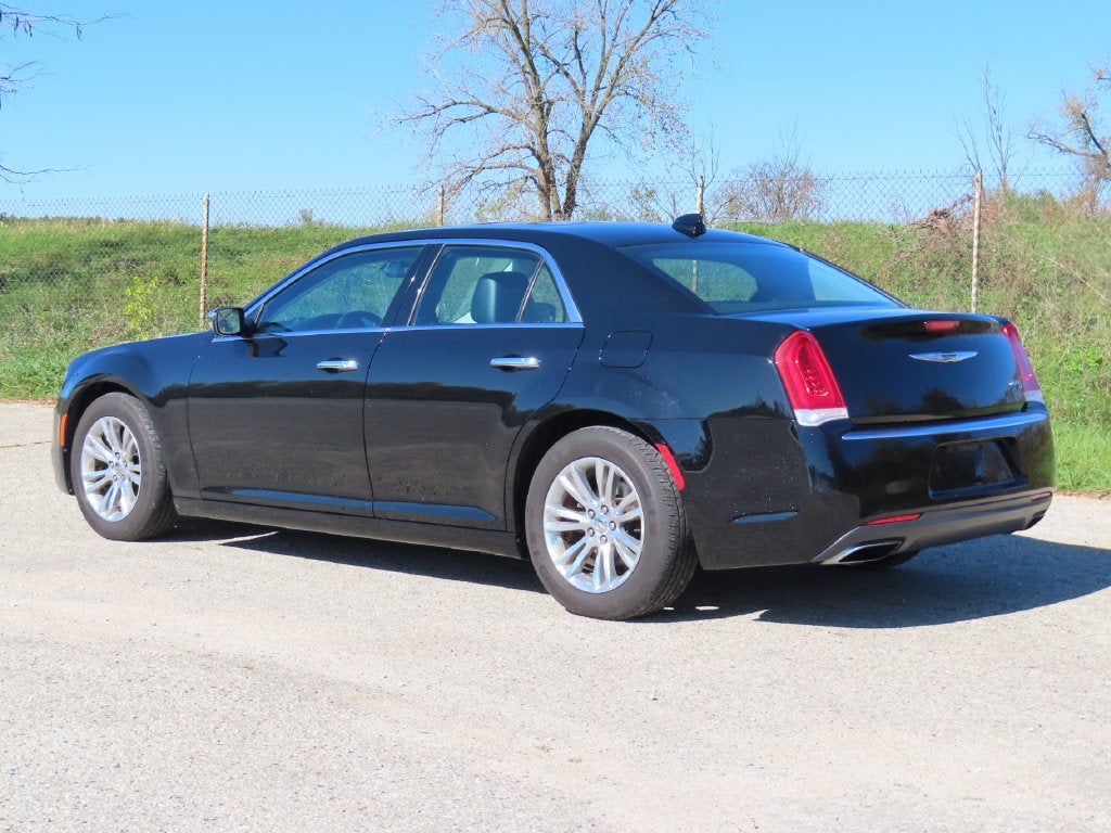2015 Chrysler 300 300C