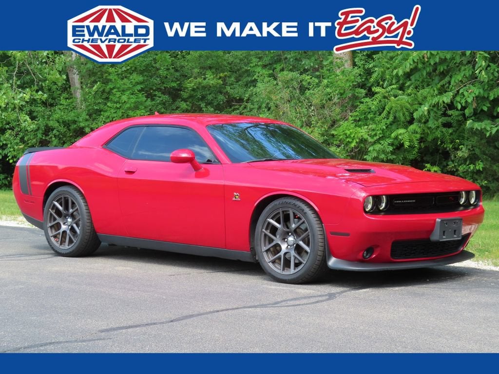 2016 Dodge Challenger R/T Scat Pack
