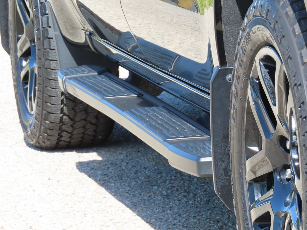 2023 Chevrolet Silverado 1500 RST - Photo 17
