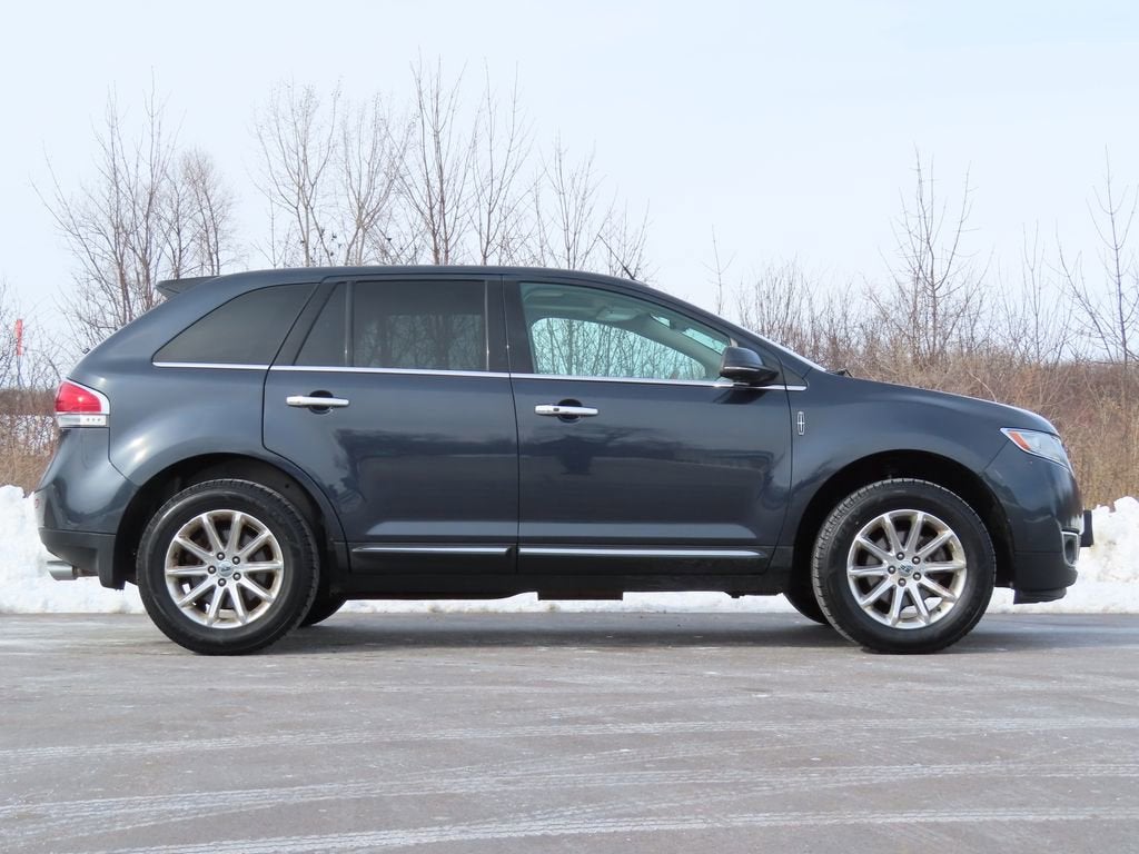 Used 2014 Lincoln MKX Base with VIN 2LMDJ8JK8EBL01702 for sale in Oconomowoc, WI