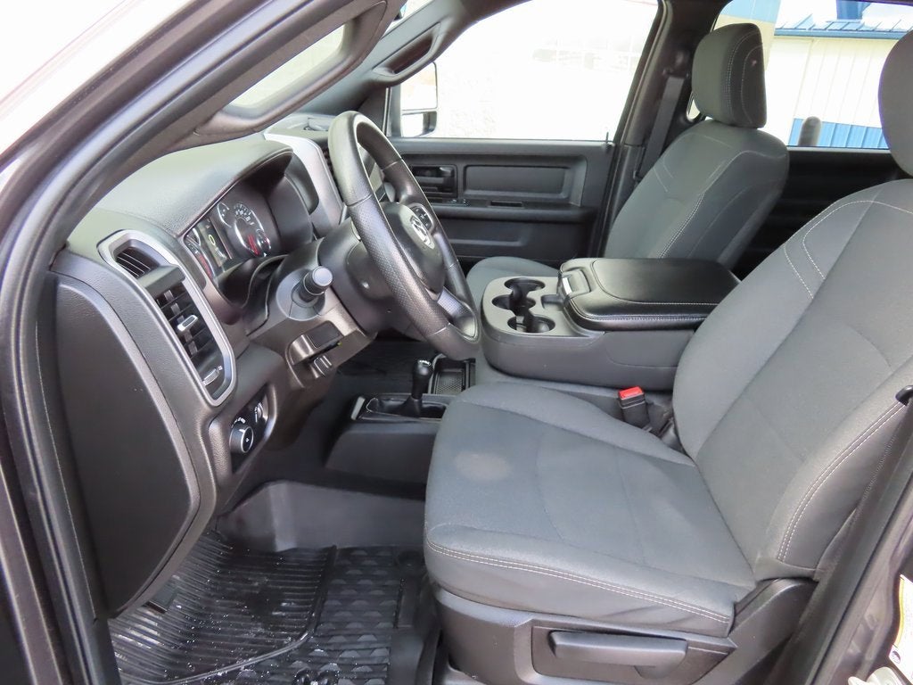 2024 RAM 3500 Tradesman Crew Cab 4x4 6'4" Box