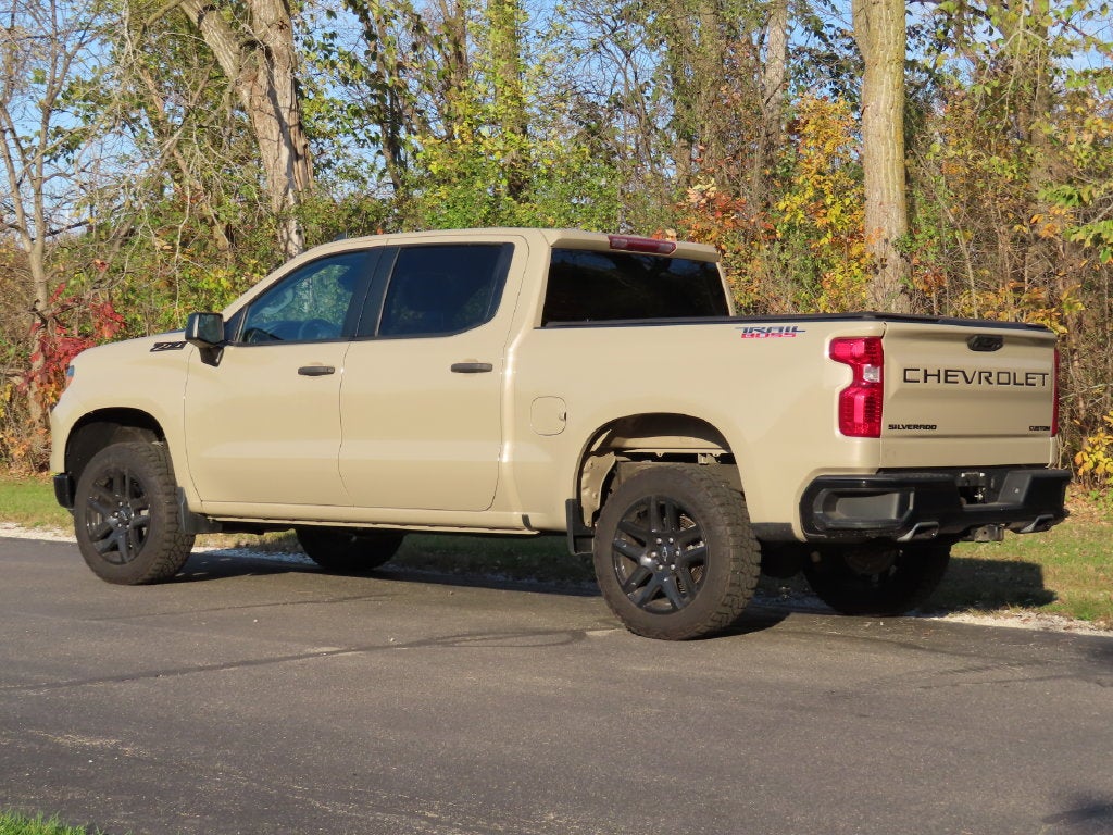 2023 Chevrolet Silverado 1500 Custom Trail Boss