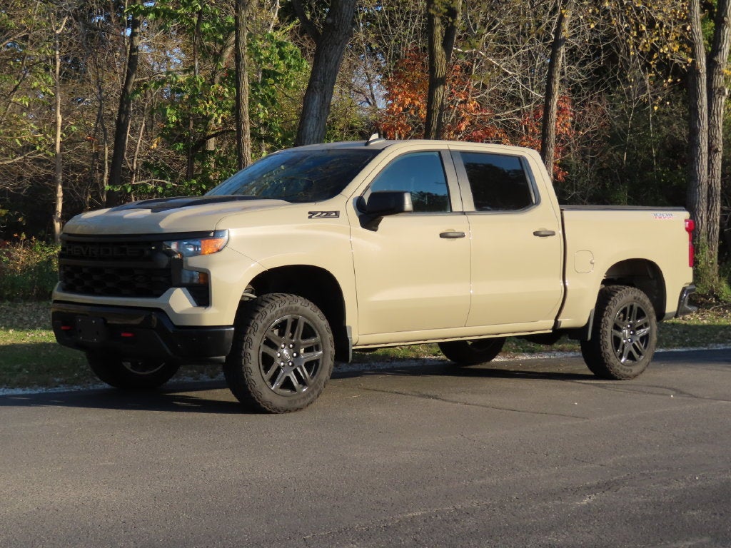 2023 Chevrolet Silverado 1500 Custom Trail Boss