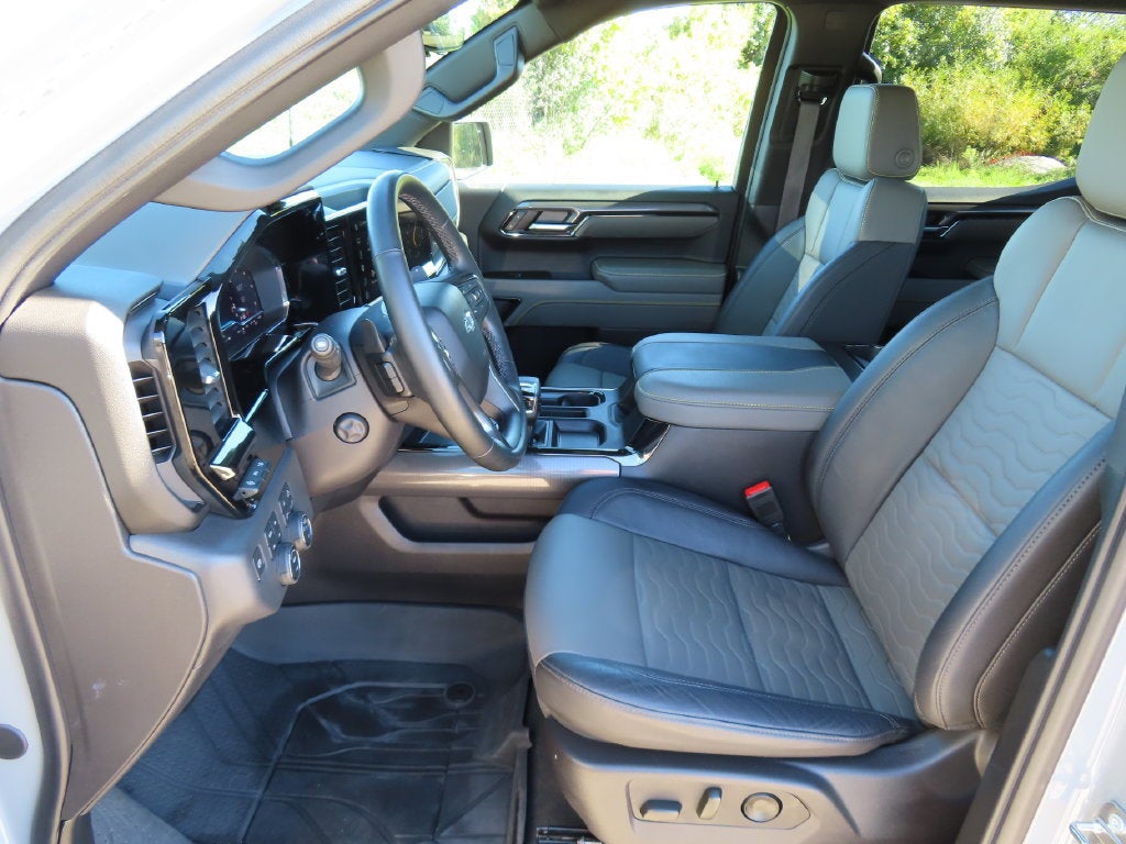 2024 Chevrolet Silverado 1500 ZR2 - Photo 28