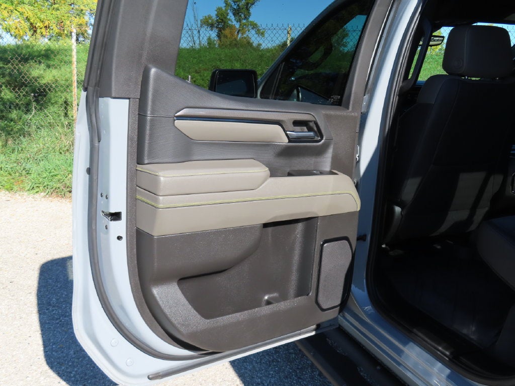 2024 Chevrolet Silverado 1500 ZR2 - Photo 33