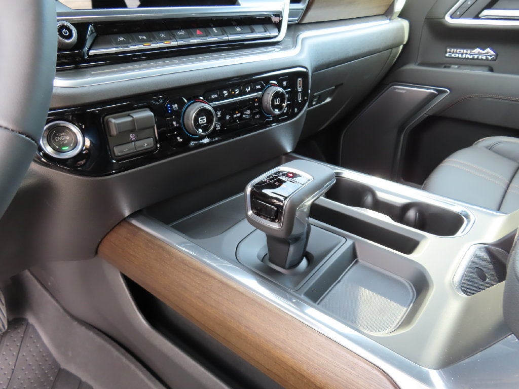 2026 Chevrolet Silverado 1500 High Country - Photo 6