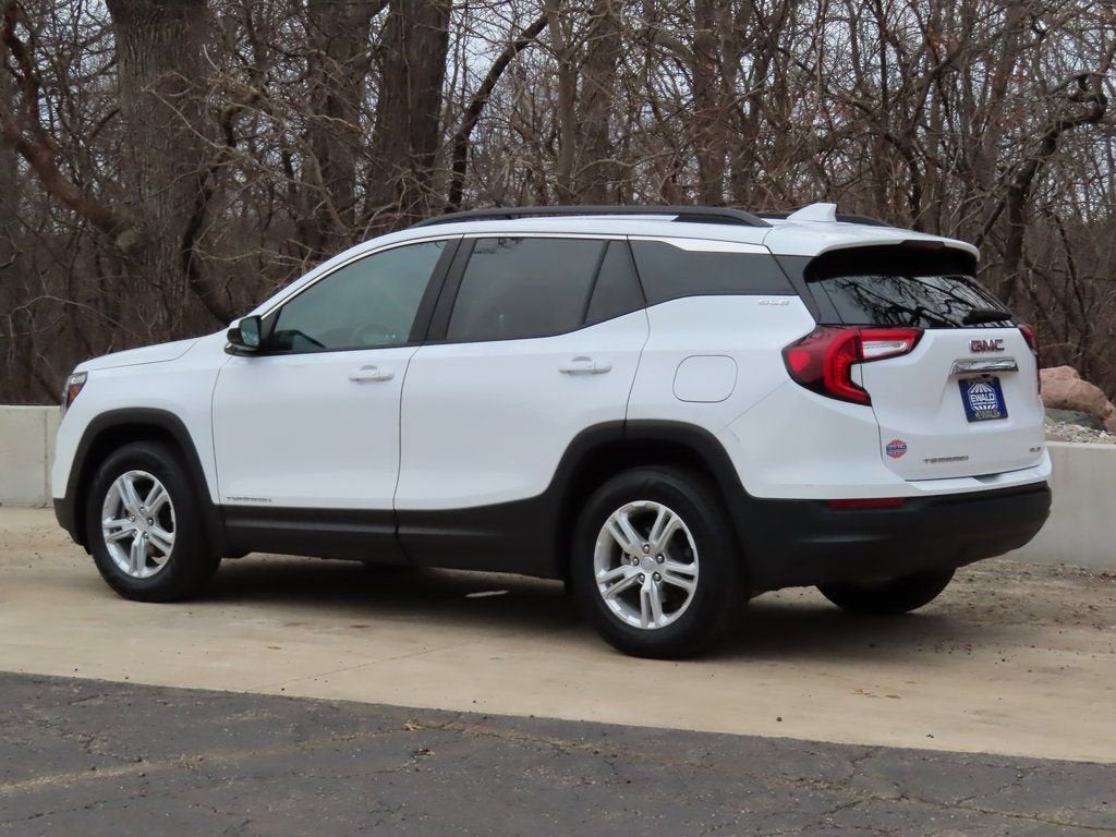 2023 GMC Terrain SLE