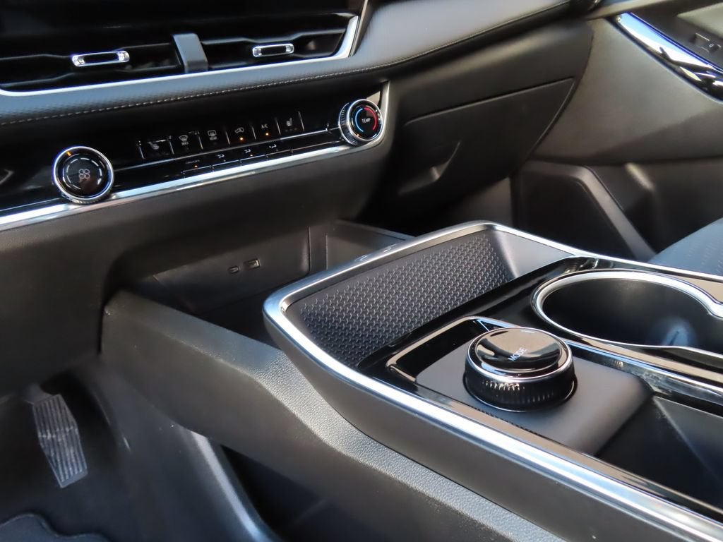 2026 Chevrolet Equinox LT - Photo 19