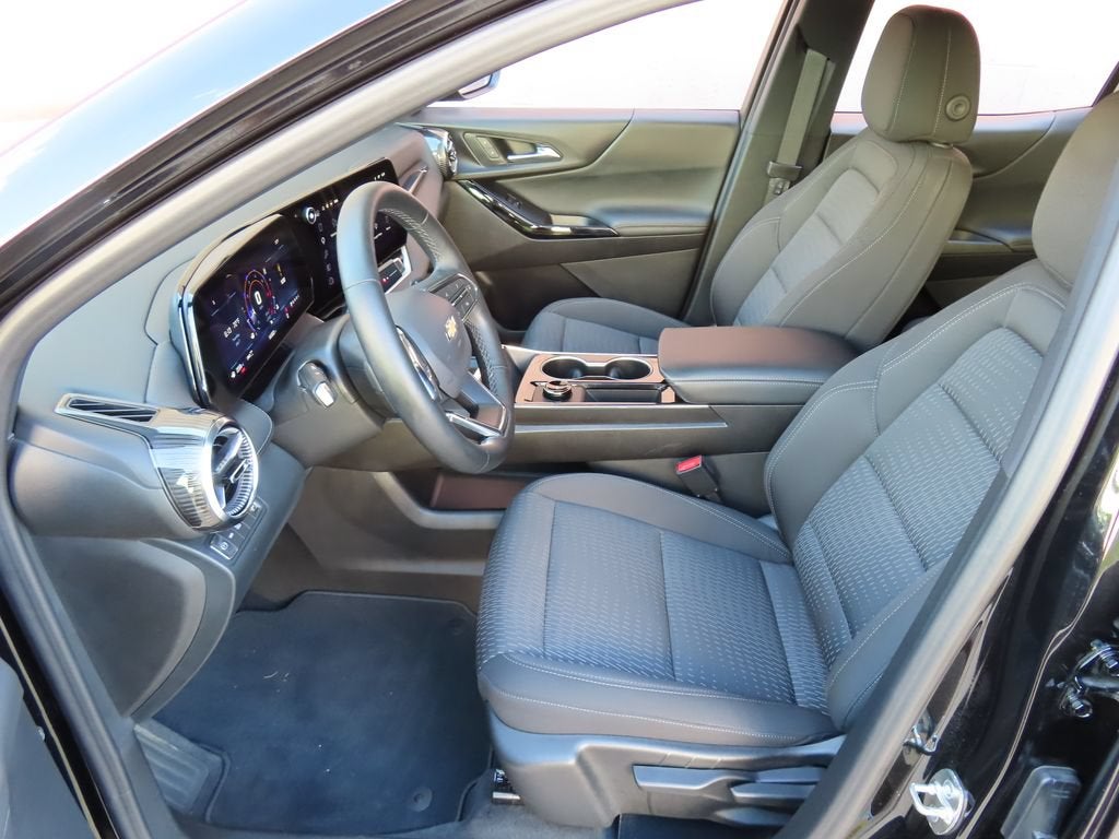 2026 Chevrolet Equinox LT - Photo 22