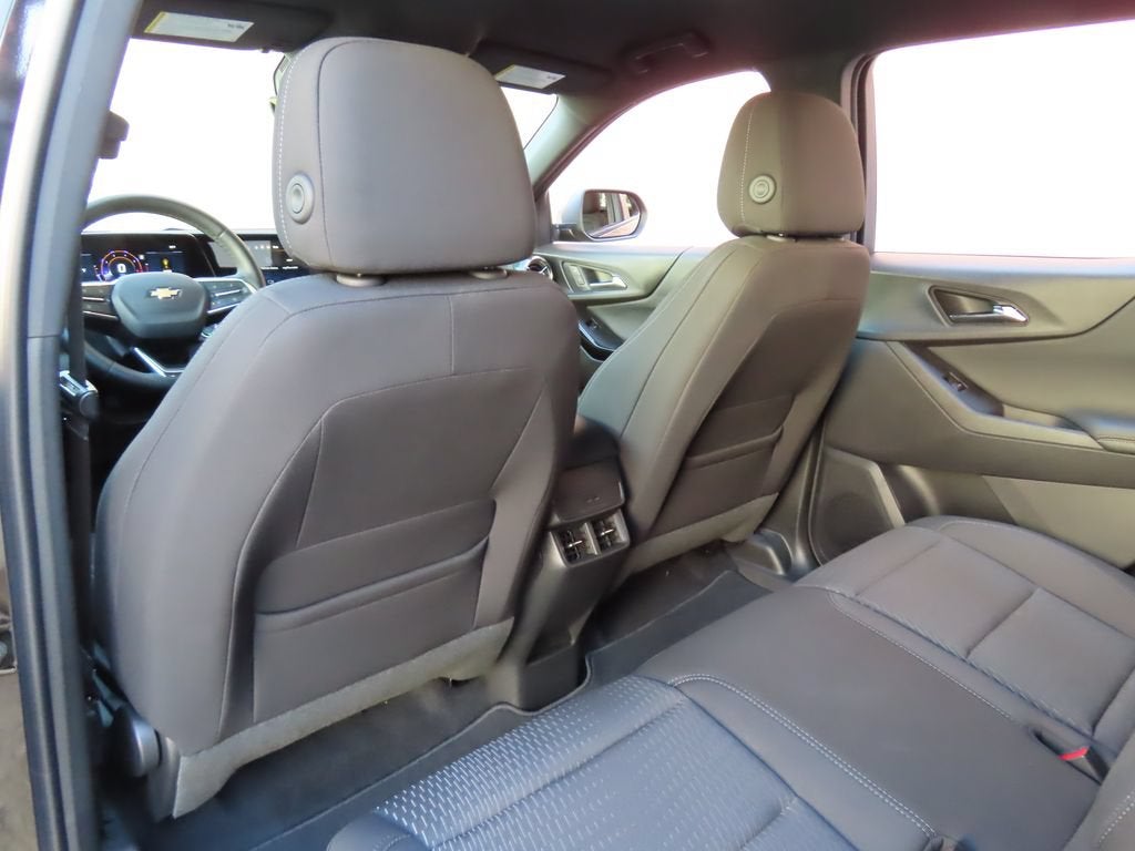 2026 Chevrolet Equinox LT - Photo 25