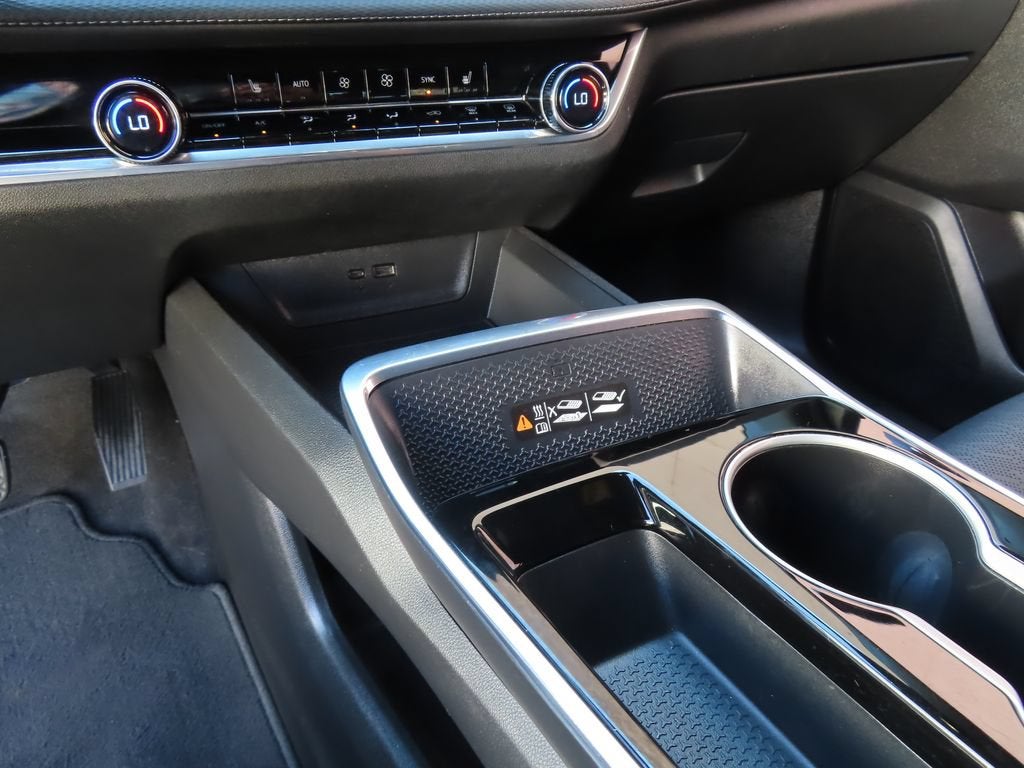 2025 Chevrolet Equinox LT - Photo 20