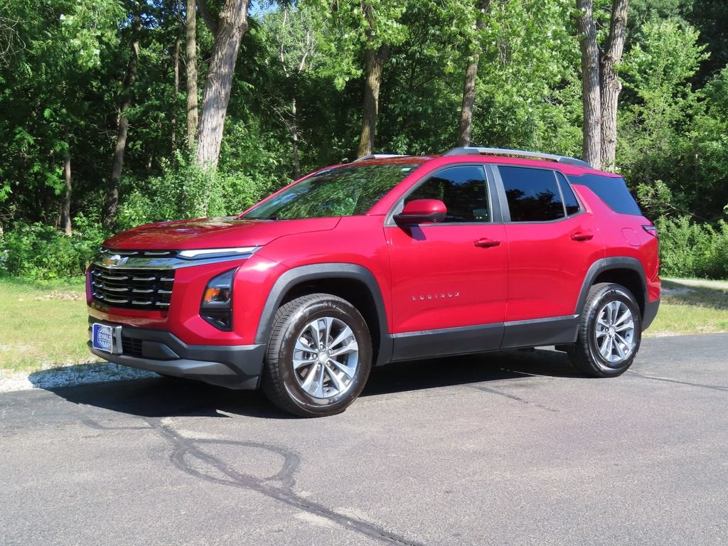 2025 Chevrolet Equinox LT - Photo 21
