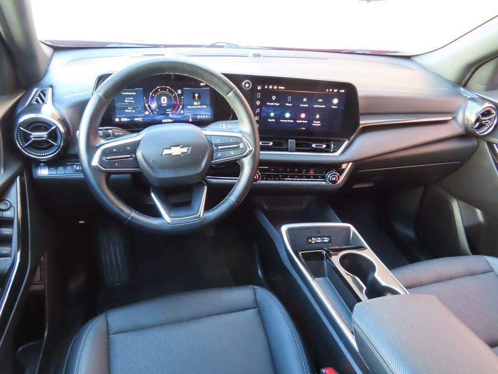 2025 Chevrolet Equinox LT - Photo 4