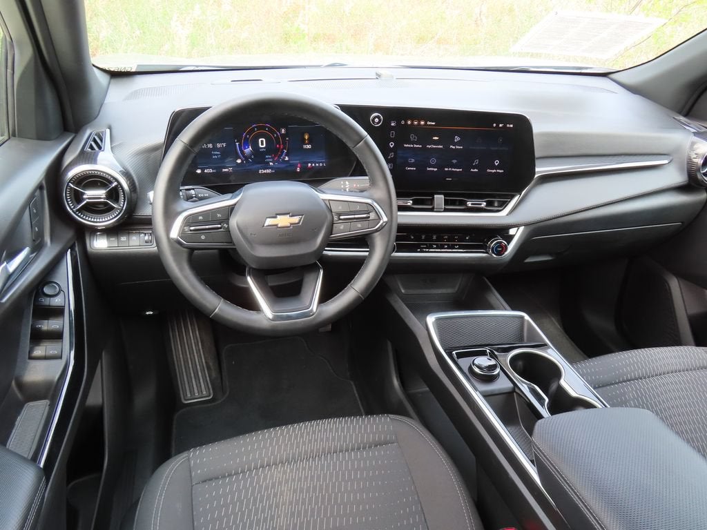 2026 Chevrolet Equinox LT - Photo 4