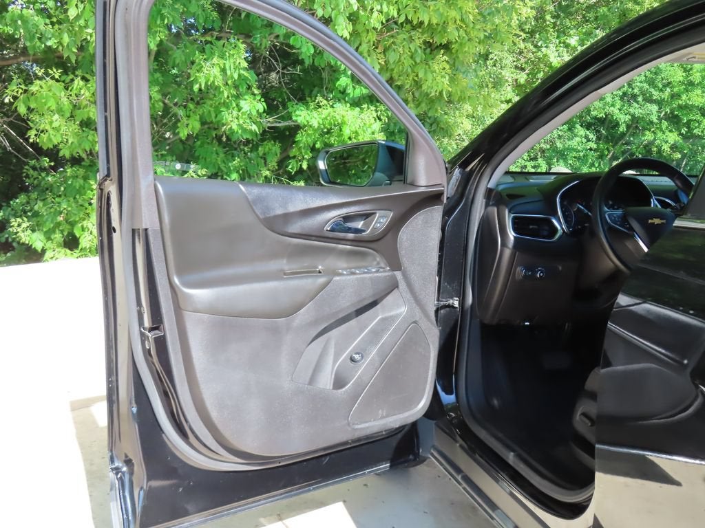 2024 Chevrolet Equinox LT - Photo 23