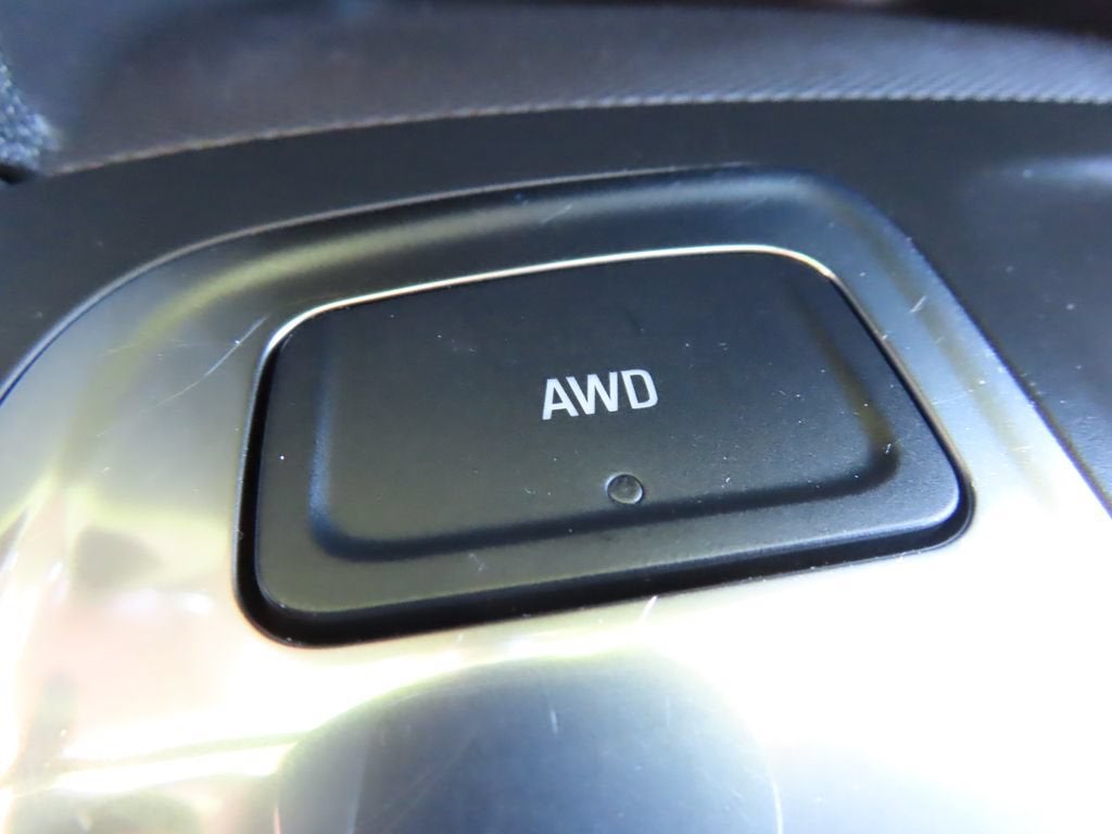 2024 Chevrolet Equinox LT - Photo 9