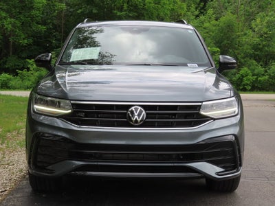 2024 Volkswagen Tiguan 2.0T SE R-Line Black