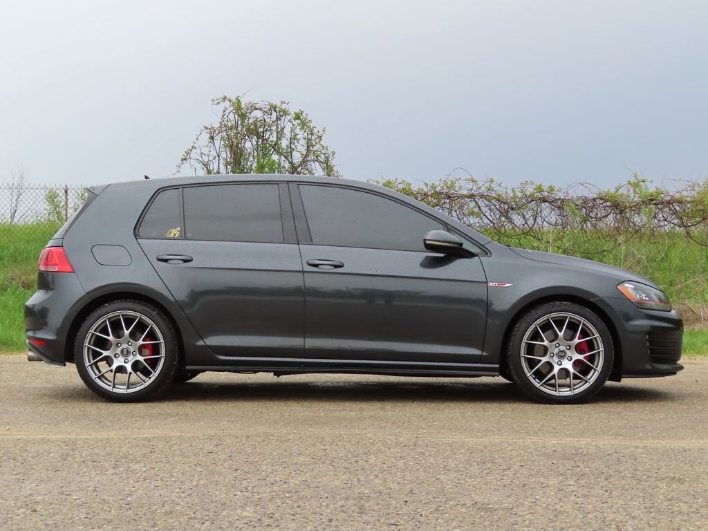 3VW5T7AU9FM077184