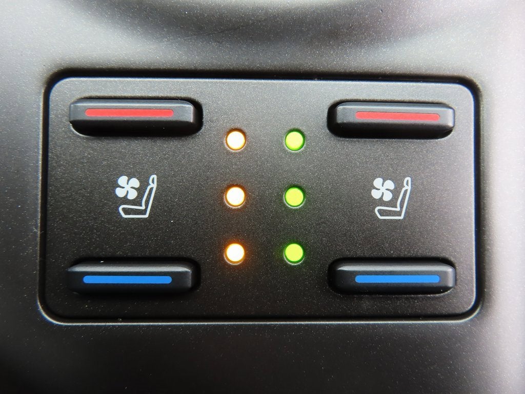 2023 Toyota Camry XSE V6