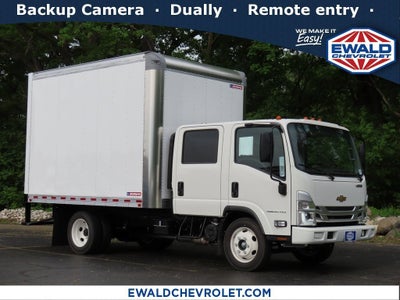 2024 Chevrolet Low Cab Forward 4500 NA