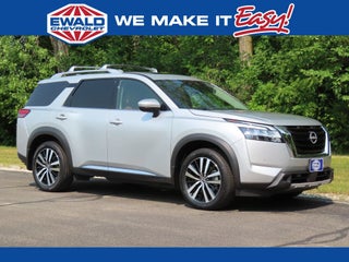 2024 Nissan Pathfinder Platinum 4WD