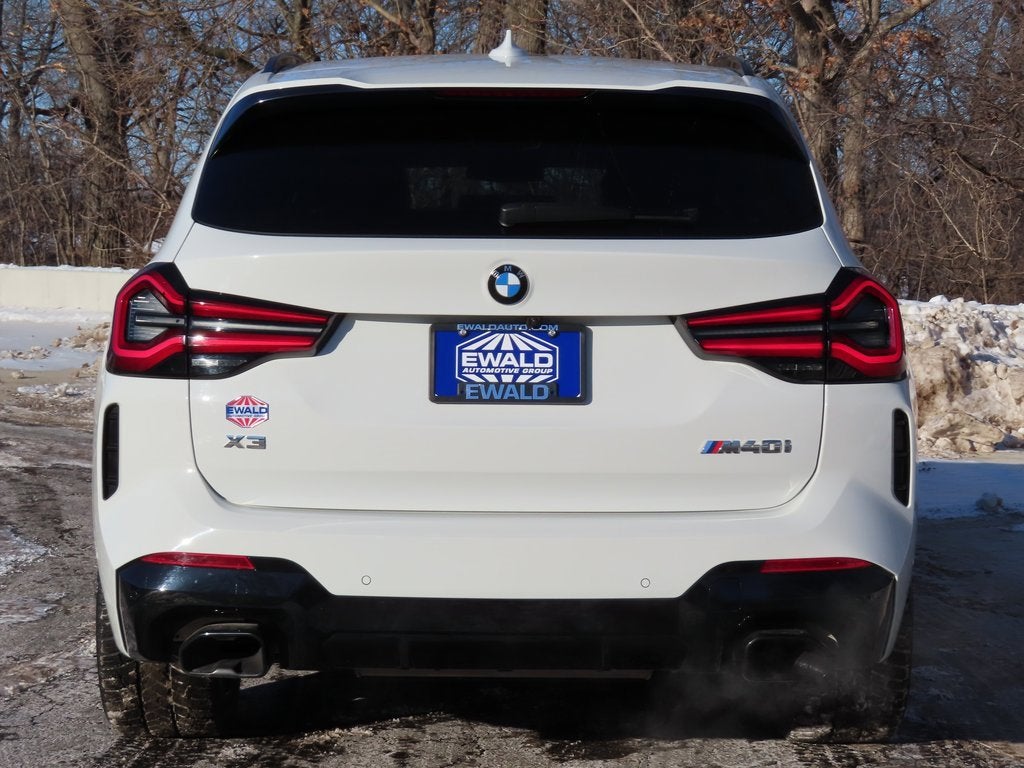 2022 BMW X3 M40i