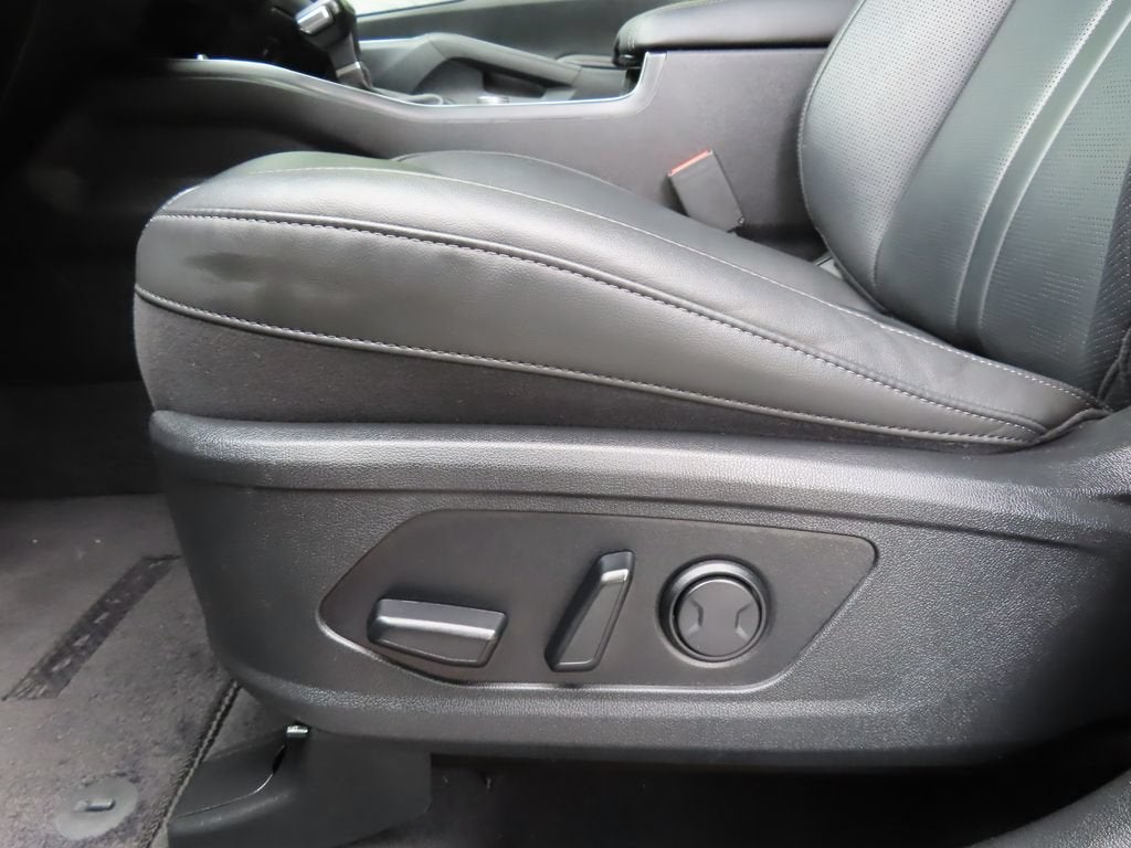 2024 Kia Sorento X-Line EX