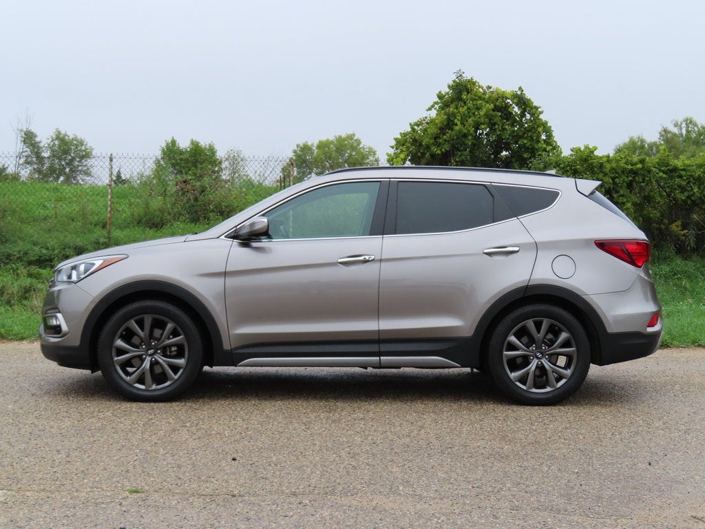 2017 Hyundai Santa Fe Sport 2.0T Ultimate