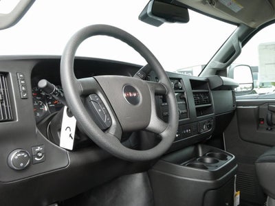 2025 GMC Savana Cutaway 3500 Work Van