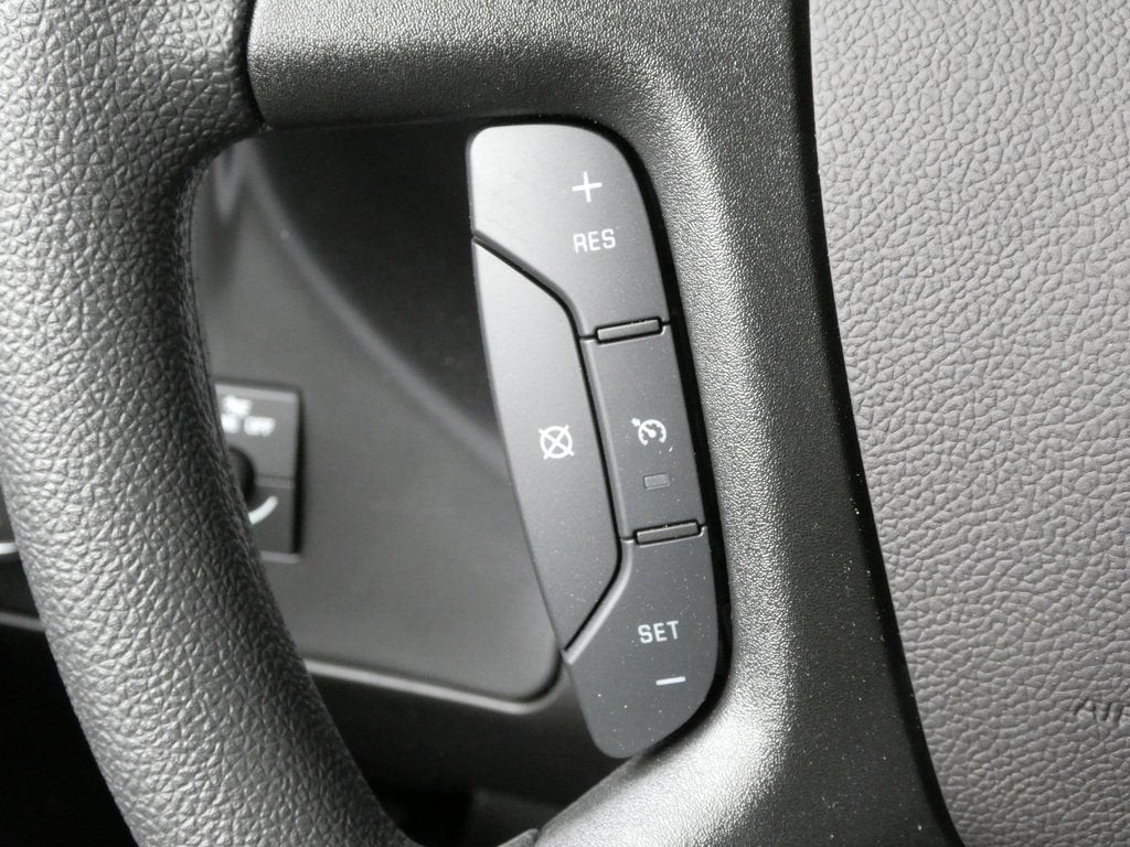 2025 GMC Savana Cutaway 3500 Work Van