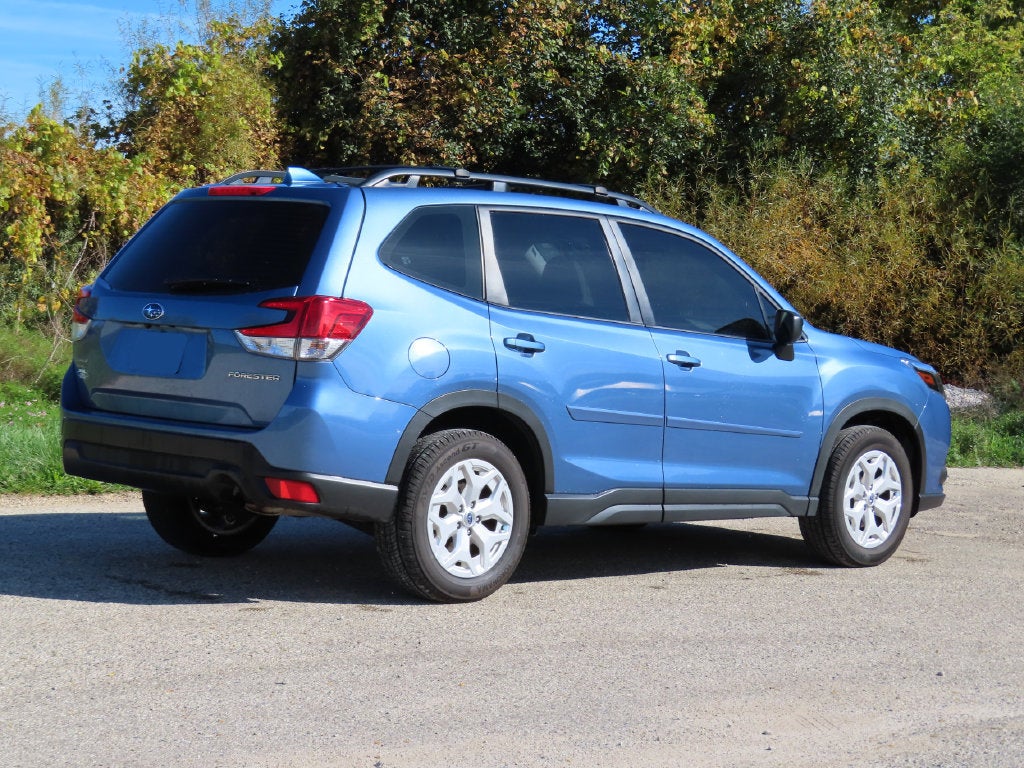 2023 Subaru Forester BASE