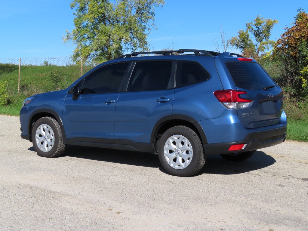 2023 Subaru Forester BASE