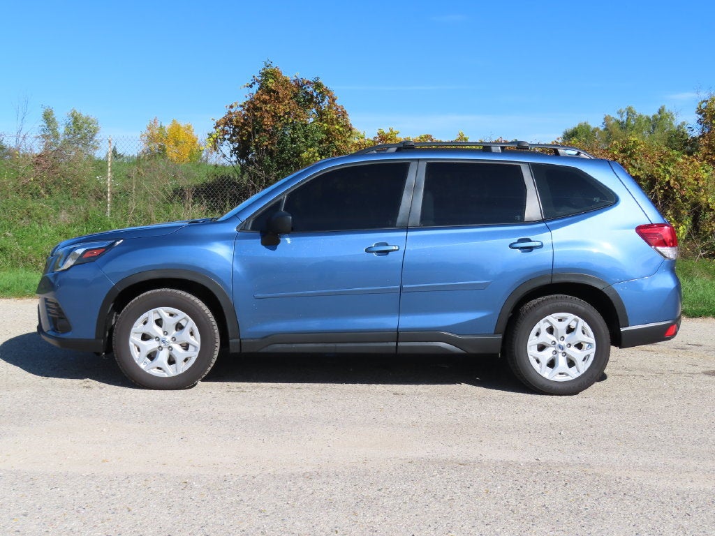 2023 Subaru Forester BASE