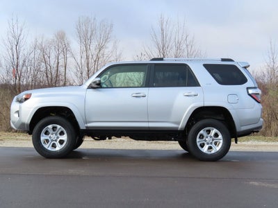 2023 Toyota 4Runner SR5
