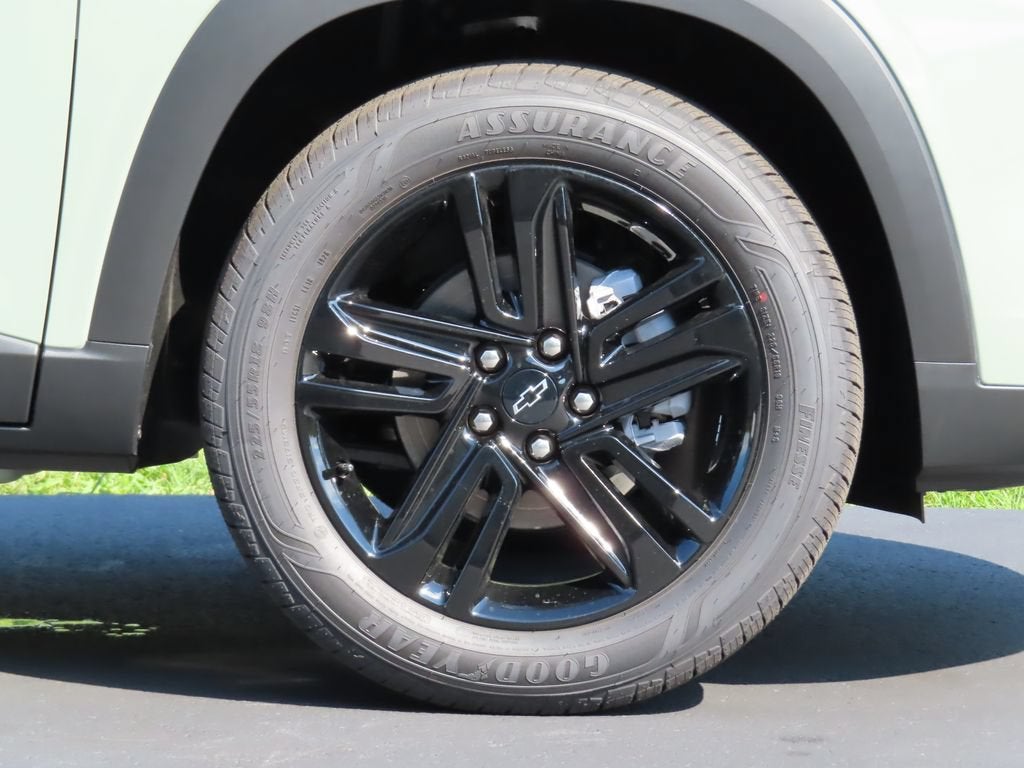 2026 Chevrolet Trax Activ - Photo 15