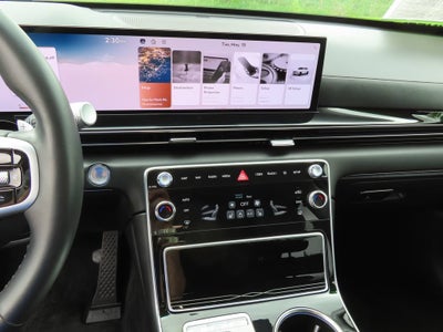 2025 Genesis GV80 2.5T Standard AWD