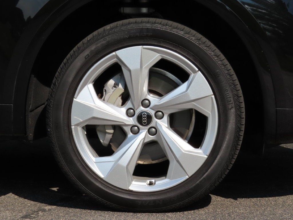 2023 Audi Q5 Sportback Premium Plus 45 TFSI S line quattro S tronic